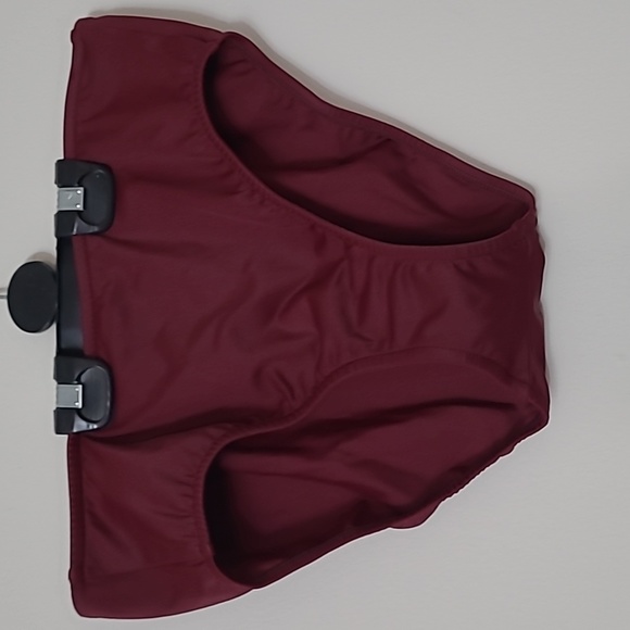 Venus - Picture 1 of 2